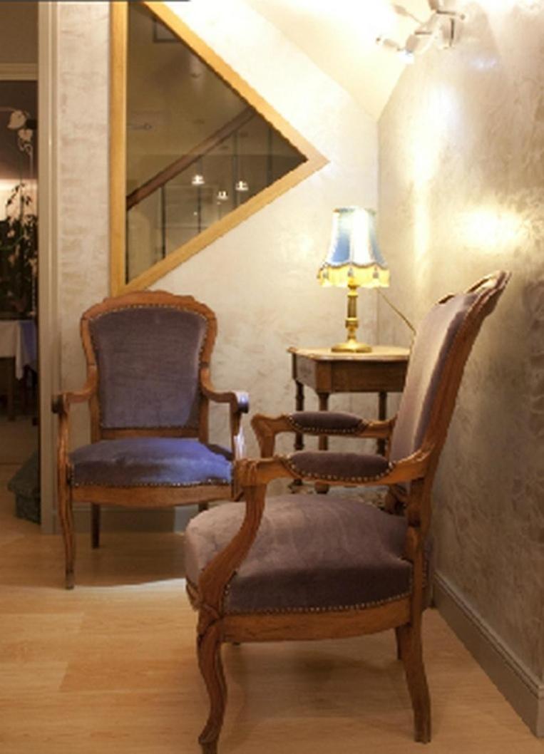 Logis Hotel Les Tilleuls Saint-Cirgues-de-Jordanne Εξωτερικό φωτογραφία